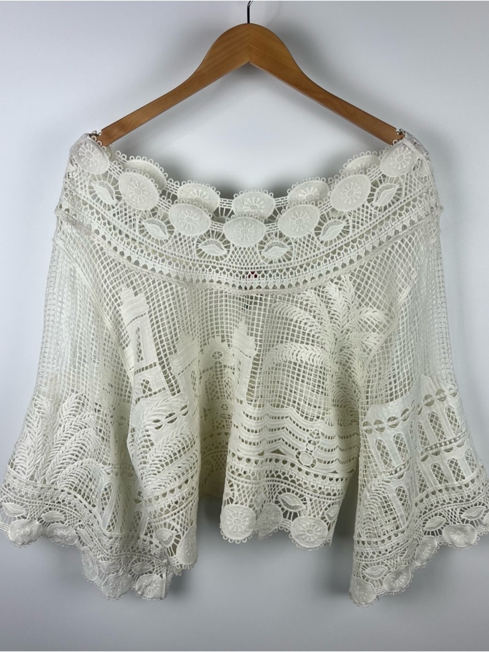 FARM Rio Morada Boa Guipure Blouse Crochet Coastal Resort Off White Size L - Picture 5 of 13